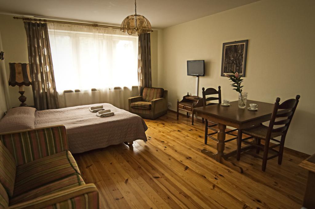 Hotel Jelita Nida Luaran gambar